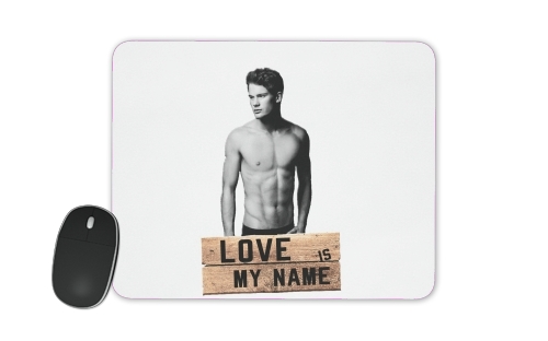  Jeremy Irvine Love is my name voor Mousepad