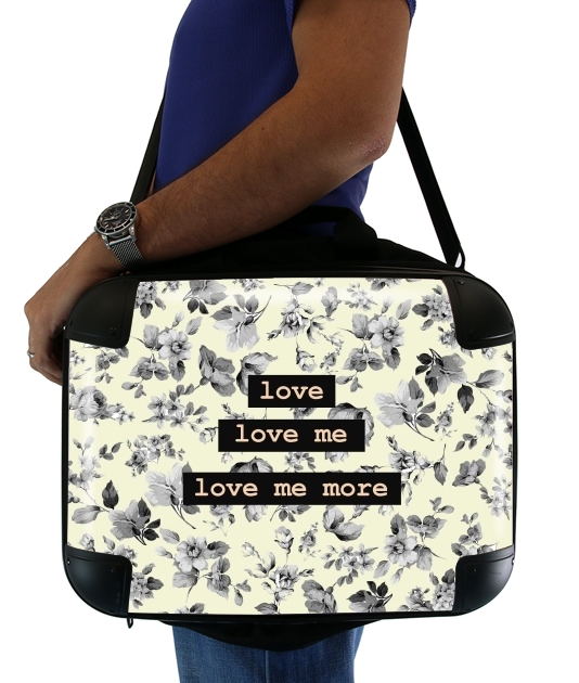  love me more voor Laptoptas